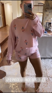 Aaryn Gries feet photo 1