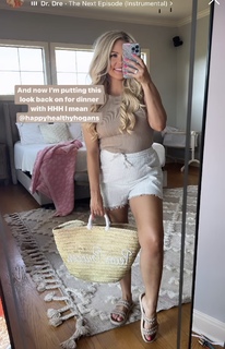 Aaryn Gries feet photo 1
