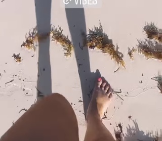 Aaryn Gries feet photo 5