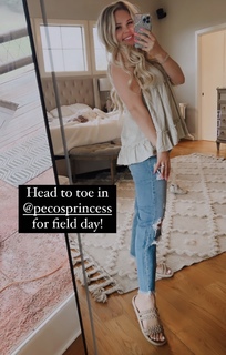 Aaryn Gries feet photo 20
