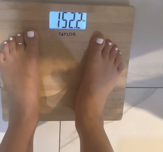 Aaryn Gries feet photo 18