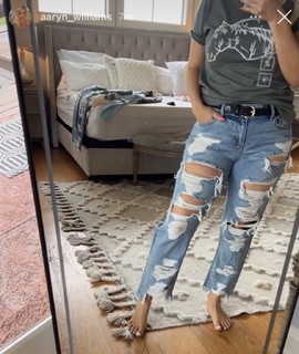 Aaryn Gries feet photo 17