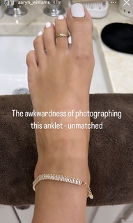 Aaryn Gries feet photo 17