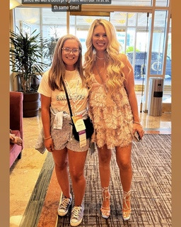 Aaryn Gries feet photo 7