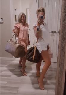 Aaryn Gries feet photo 19
