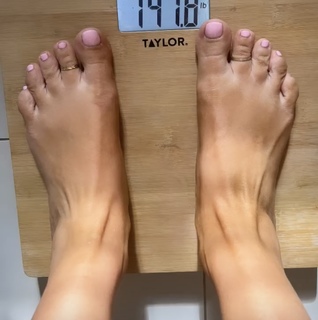 Aaryn Gries feet photo 8