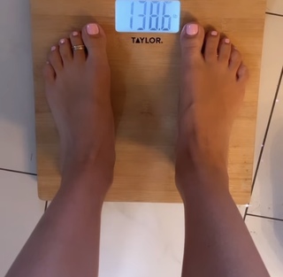 Aaryn Gries feet photo 8