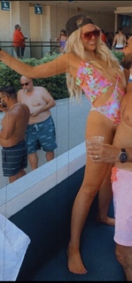 Aaryn Gries feet photo 12