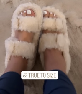 Aaryn Gries feet photo 1