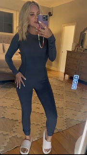 Aaryn Gries feet photo 18