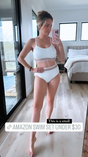 Aaryn Gries feet photo 3