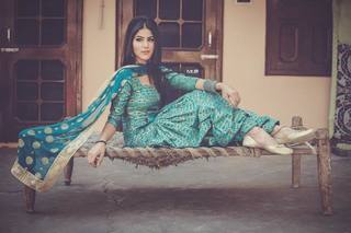 Aaveera Singh Masson feet photo 1