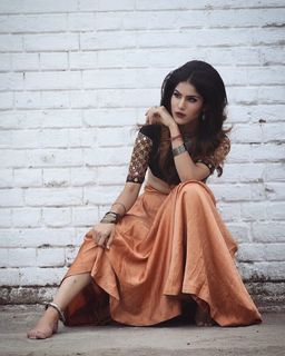 Aaveera Singh Masson feet photo 20