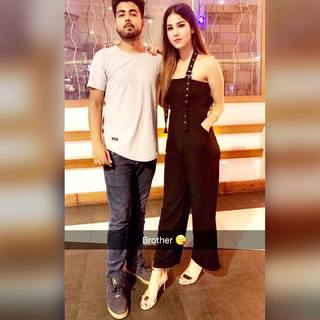 Aaveera Singh Masson feet photo 19