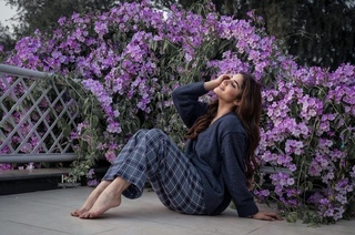 Aaveera Singh Masson feet photo 11
