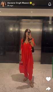 Aaveera Singh Masson feet photo 14
