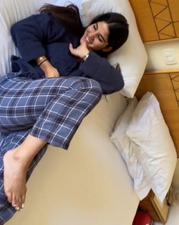 Aaveera Singh Masson feet photo 19