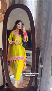 Aaveera Singh Masson feet photo 16