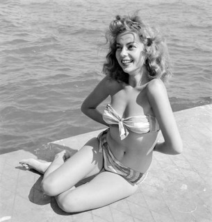 Abbe Lane feet photo 5