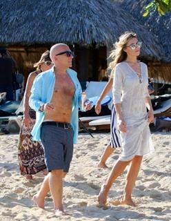Abbey Clancy feet photo thumbnail