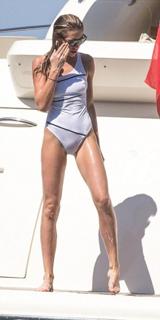 Abbey Clancy feet photo thumbnail