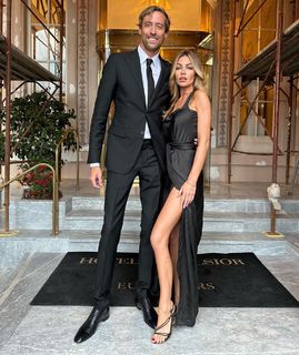 Abbey Clancy feet photo thumbnail