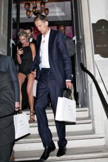 Abbey Clancy feet photo thumbnail