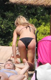 Abbey Clancy feet photo thumbnail