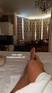 Abbey Clancy feet photo 1