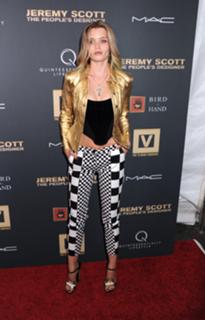 Abbey Lee feet photo thumbnail