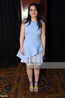 Abbi Jacobson feet photo 11