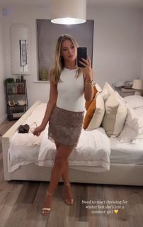 Abbi Summers feet photo 12