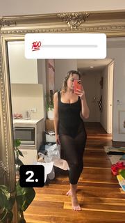 Abbie Chatfield feet photo 19