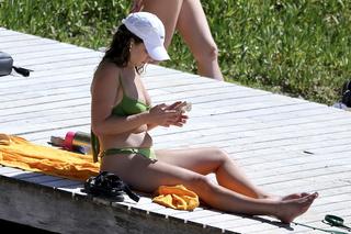 Abbie Chatfield feet photo 16