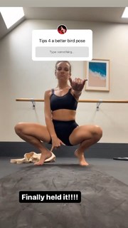 Abbie Chatfield feet photo 9