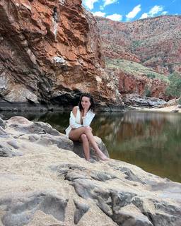 Abbie Chatfield feet photo 19
