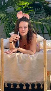 Abbie Chatfield feet photo 6