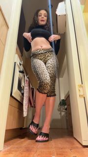 Abbie Chatfield feet photo 6