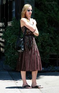 Abbie Cornish feet photo thumbnail