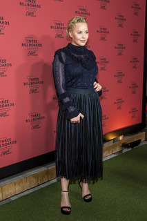 Abbie Cornish feet photo thumbnail
