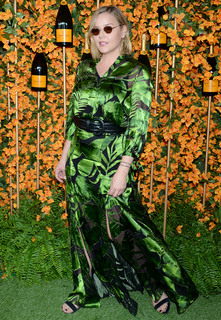 Abbie Cornish feet photo thumbnail