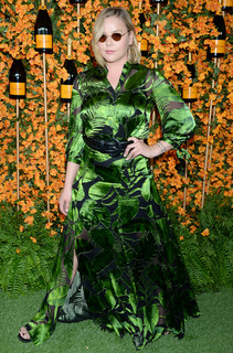 Abbie Cornish feet photo thumbnail
