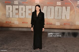 Abbie Cornish feet photo thumbnail