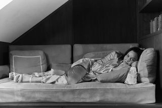 Abbie Cornish feet photo thumbnail