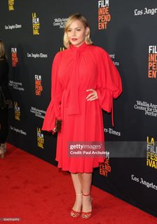 Abbie Cornish feet photo 4