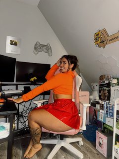 Abby Berner feet photo thumbnail