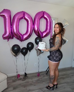 Abby Berner feet photo thumbnail