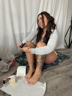 Abby Berner feet photo thumbnail