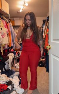 Abby Berner feet photo thumbnail