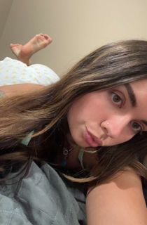 Abby Berner feet photo thumbnail